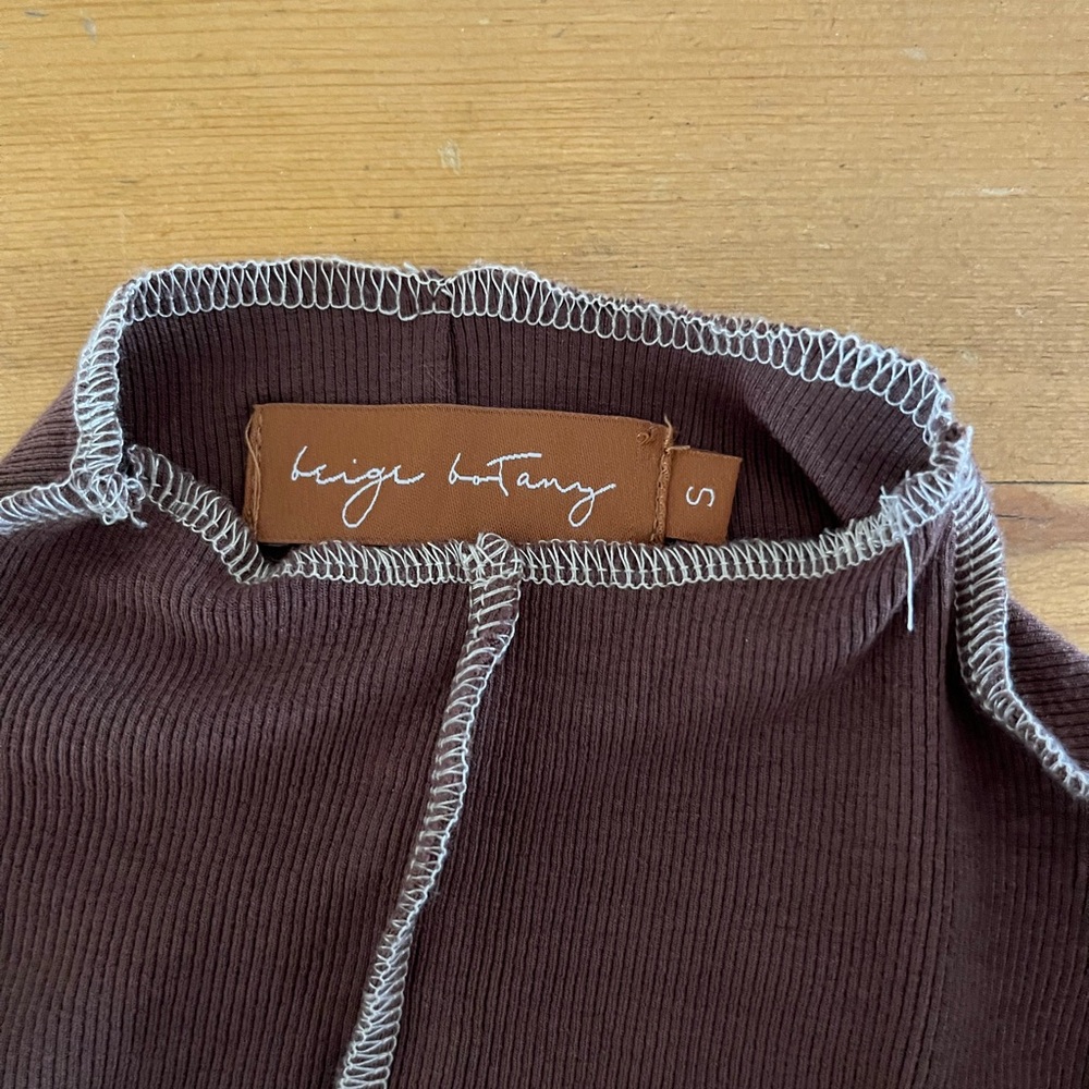 Cropped Brown Long Sleeve Top with Stripes. Super stretchy and soft - Picture 9 of 9